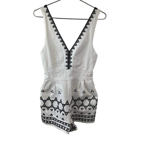 MAJE Ika White Black Romper Western Embroidered Crisscross Strap Open Back Sz 38 - Picture 2 of 9